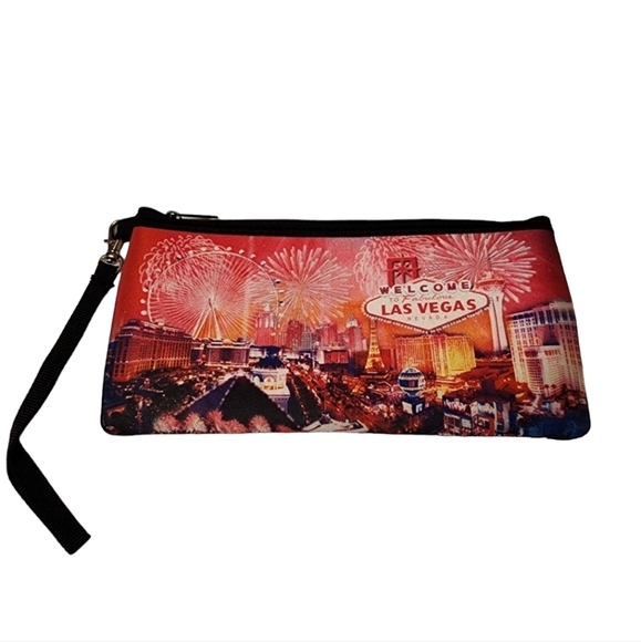 Las Vegas Pink Padded Wristlet - Picture 1 of 8